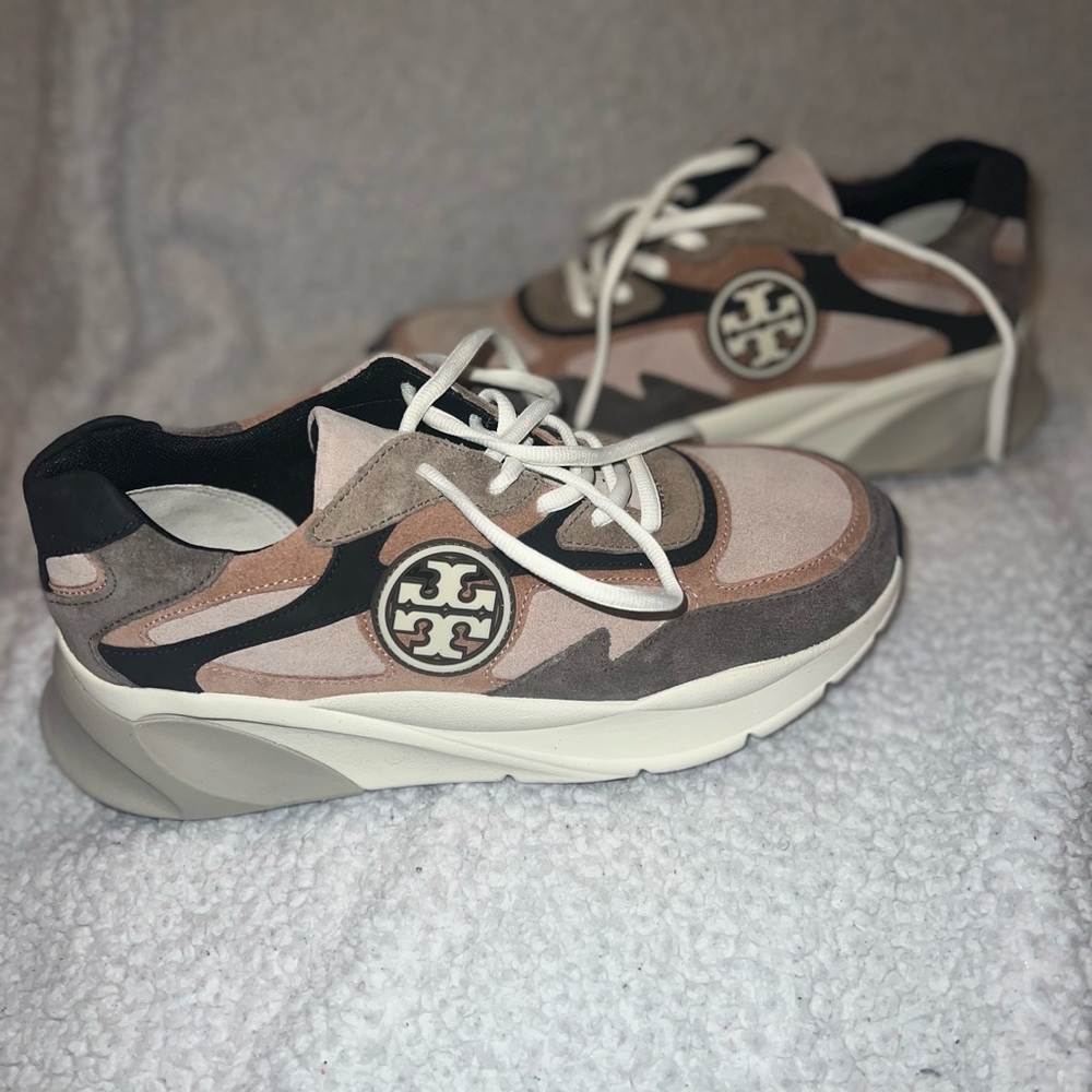 Authentic Tory Burch shoes!!!!